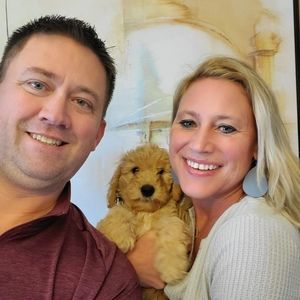 Meet your Posher, Adrianne